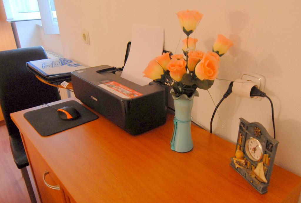 Guesthouse Konti Rijeka Oda fotoğraf